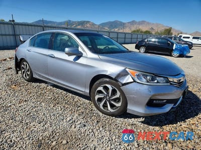 Czwarte zdjęcie samochodu z boku: 2016 HONDA ACCORD EXL VIN:1HGCR3F89GA033229 - miniatura