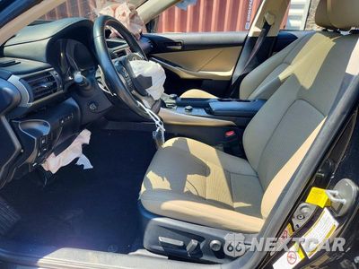 Zdjęcie 7 z 12 samochodu: 2019 LEXUS IS 300 VIN:JTHBA1D25K5087521 - miniatura