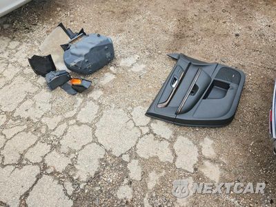 Zdjęcie 13 z 14 samochodu: 2016 GMC ACADIA DENALI VIN:1GKKVTKD5GJ299635 - miniatura