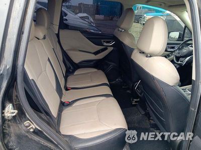 Zdjęcie 10 z 13 samochodu: 2019 SUBARU FORESTER LIMITED VIN:JF2SKAUC2KH405280 - miniatura