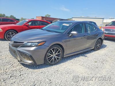 2021 TOYOTA CAMRY SE 4T1G11AK1MU605883 - główne zdjęcie licytacji z USA - miniatura