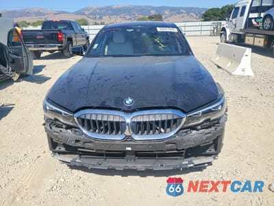 Piąte zdjęcie samochodu w środku: 2020 BMW 330I VIN:WBA5R1C02LFH37683 - miniatura