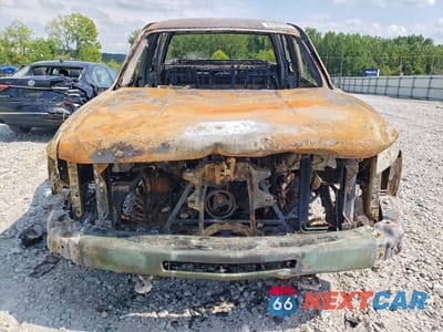 Piąte zdjęcie samochodu w środku: 2008 CHEVROLET SILVERADO K1500 VIN:2GCEK133681104326 - miniatura