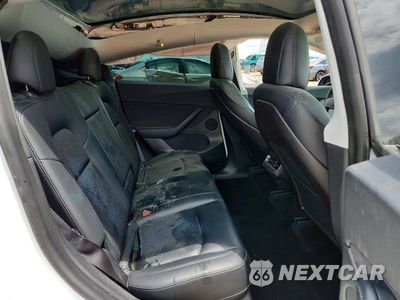 Zdjęcie 11 z 13 samochodu: 2021 TESLA MODEL Y VIN:5YJYGDEE5MF207131 - miniatura