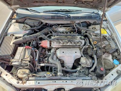 Zdjęcie 11 z 12 samochodu: 2002 HONDA ACCORD SE VIN:1HGCG56752A151912 - miniatura