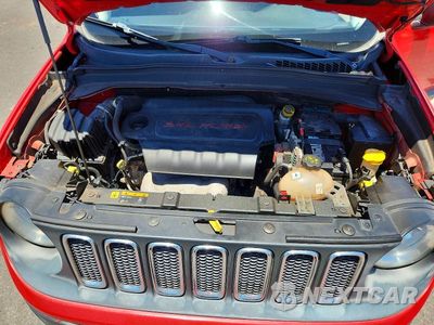 Zdjęcie 12 z 13 samochodu: 2016 JEEP RENEGADE SPORT VIN:ZACCJAAT9GPE01611 - miniatura