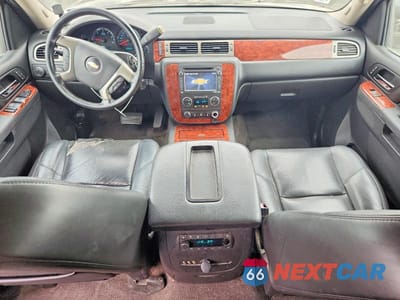 Zdjęcie 8 z 14 samochodu: 2014 CHEVROLET TAHOE VIN:1GNSKCE02ER129137 - miniatura