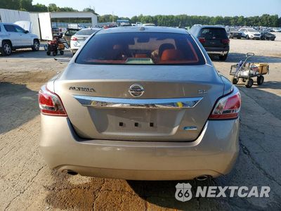 Zdjęcie 6 z 13 samochodu: 2013 NISSAN ALTIMA 2.5 VIN:1N4AL3AP1DN473400 - miniatura
