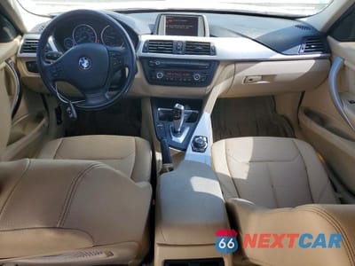 Zdjęcie 8 z 12 samochodu: 2012 BMW 328 I VIN:WBA3A5G50CNN65782 - miniatura
