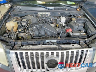 Zdjęcie 11 z 12 samochodu: 2008 MERCURY MARINER VIN:4M2CU91148KJ33108 - miniatura