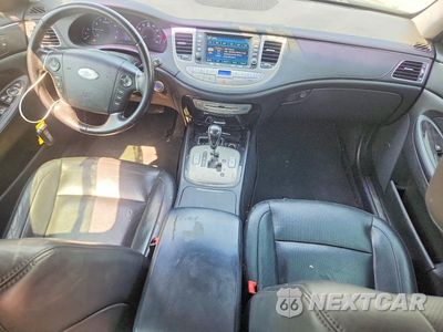 Zdjęcie 8 z 12 samochodu: 2014 HYUNDAI GENESIS 3.8L VIN:KMHGC4DD2EU264942 - miniatura
