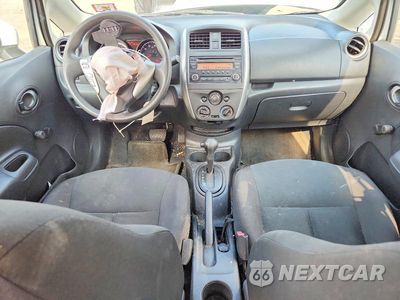Zdjęcie 8 z 12 samochodu: 2015 NISSAN VERSA NOTE S PLUS VIN:3N1CE2CP8FL441165 - miniatura