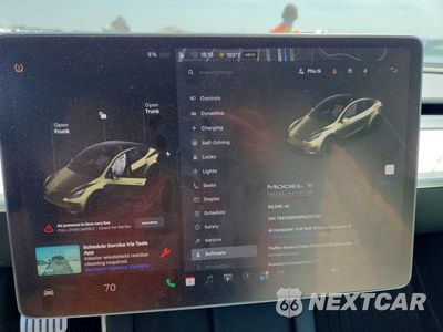 Zdjęcie 9 z 12 samochodu: 2024 TESLA MODEL Y VIN:7SAYGDEF8RA257201 - miniatura
