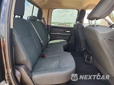 Zdjęcie 10 z 12 samochodu: 2019 RAM 2500 TRADESMAN VIN:3C6UR5CL5KG579566 - miniatura
