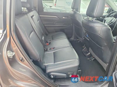 Zdjęcie 11 z 14 samochodu: 2019 TOYOTA HIGHLANDER LIMITED VIN:5TDDZRFHXKS986775 - miniatura