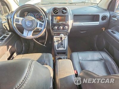 Zdjęcie 8 z 14 samochodu: 2016 JEEP COMPASS LATITUDE VIN:1C4NJCEA5GD716076 - miniatura
