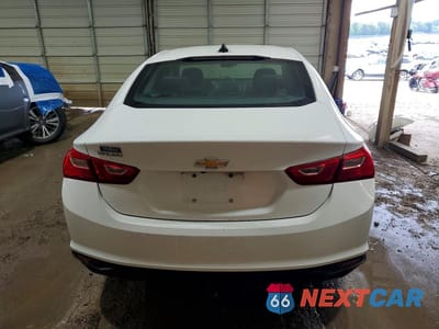Zdjęcie 6 z 12 samochodu: 2017 CHEVROLET MALIBU LS VIN:1G1ZB5ST4HF204064 - miniatura