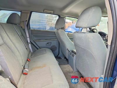 Zdjęcie 11 z 13 samochodu: 2005 JEEP GRAND CHEROKEE LAREDO VIN:1J4GR48K95C618046 - miniatura