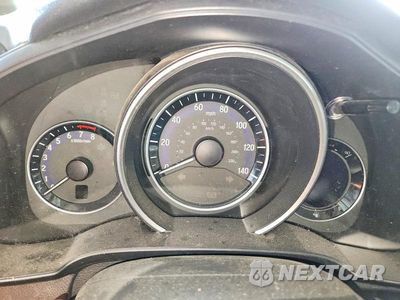 Zdjęcie 9 z 12 samochodu: 2016 HONDA FIT LX VIN:JHMGK5H54GS010369 - miniatura
