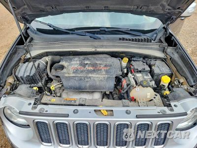 Zdjęcie 12 z 13 samochodu: 2016 JEEP RENEGADE LIMITED VIN:ZACCJBDT6GPC77038 - miniatura