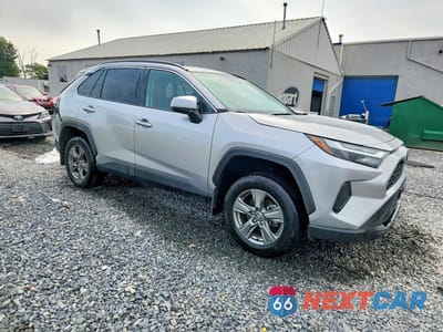 Czwarte zdjęcie samochodu z boku: 2024 TOYOTA RAV4 HYBRID XLE VIN:4T3RWRFV6RU132606 - miniatura