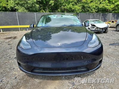Piąte zdjęcie samochodu w środku: 2024 TESLA MODEL Y VIN:7SAYGDED9RF055498 - miniatura