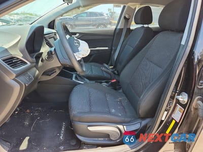 Zdjęcie 7 z 13 samochodu: 2021 HYUNDAI ACCENT SE VIN:3KPC24A62ME134104 - miniatura