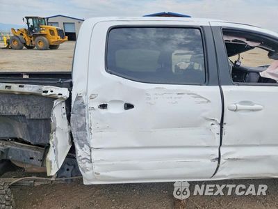 Zdjęcie 10 z 13 samochodu: 2020 TOYOTA TACOMA TRD OFF-ROAD VIN:3TMDZ5BNXLM088960 - miniatura