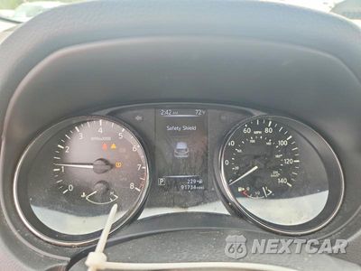 Zdjęcie 9 z 13 samochodu: 2017 NISSAN ROGUE SPORT SV VIN:JN1BJ1CR8HW106892 - miniatura