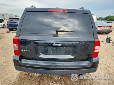 Zdjęcie 6 z 11 samochodu: 2015 JEEP PATRIOT SPORT VIN:1C4NJRBBXFD426298 - miniatura