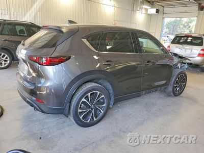 Trzecie zdjęcie samochodu z tyłu: 2023 MAZDA CX-5 PREMIUM VIN:JM3KFBDM6P0217036 - miniatura