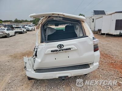 Zdjęcie 6 z 12 samochodu: 2018 TOYOTA 4RUNNER SR5 PREMIUM VIN:JTEBU5JR6J5584931 - miniatura