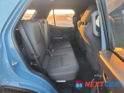 Zdjęcie 11 z 14 samochodu: 2025 TOYOTA 4RUNNER SR5 VIN:JTEVA5AR9S5001971 - miniatura