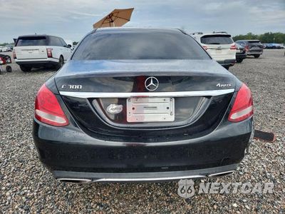 Zdjęcie 6 z 12 samochodu: 2015 MERCEDES-BENZ C 300 4MATIC VIN:55SWF4KB7FU001637 - miniatura