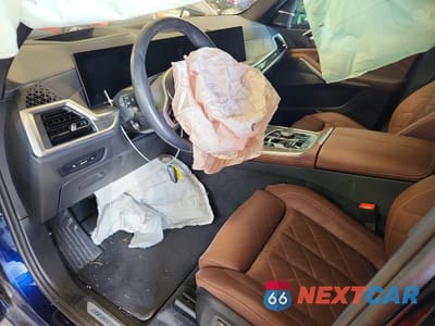 Zdjęcie 8 z 12 samochodu: 2025 BMW X5 XDRIVE40I VIN:5UX23EU03S9Y59989 - miniatura
