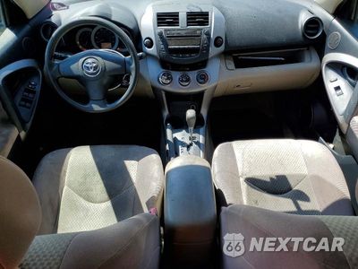 Zdjęcie 8 z 13 samochodu: 2008 TOYOTA RAV4 BASE VIN:JTMZD33V985084547 - miniatura