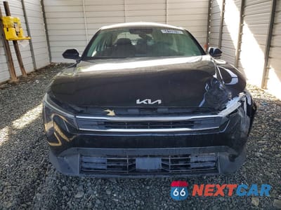 Piąte zdjęcie samochodu w środku: 2025 KIA K4 LX VIN:3KPFT4DE5SE015201 - miniatura