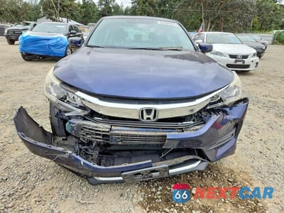 Piąte zdjęcie samochodu w środku: 2016 HONDA ACCORD EXL VIN:1HGCR3F80GA032843 - miniatura