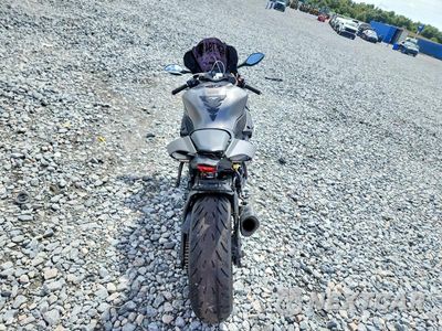 Zdjęcie 6 z 9 samochodu: 2016 YAMAHA YZFR1S VIN:JYARN42E6GA000982 - miniatura