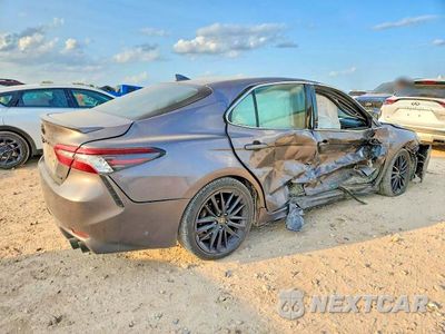 Trzecie zdjęcie samochodu z tyłu: 2023 TOYOTA CAMRY XSE VIN:4T1K61AK0PU145812 - miniatura