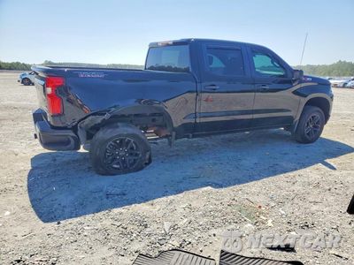 Trzecie zdjęcie samochodu z tyłu: 2019 CHEVROLET SILVERADO K1500 TRAIL BOSS CUSTOM VIN:3GCPYCEF9KG160852 - miniatura