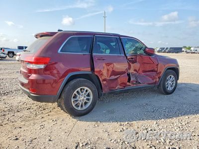 Trzecie zdjęcie samochodu z tyłu: 2018 JEEP GRAND CHEROKEE LAREDO VIN:1C4RJEAG0JC400055 - miniatura