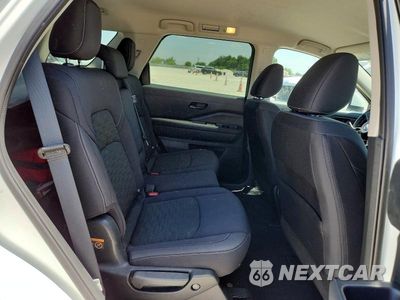 Zdjęcie 10 z 12 samochodu: 2025 NISSAN PATHFINDER SV VIN:5N1DR3BA0SC206365 - miniatura