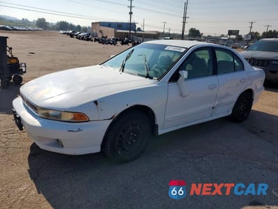 2000 MITSUBISHI GALANT ES 4A3AA46G2YE156369 - główne zdjęcie licytacji z USA - miniatura