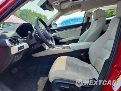 Zdjęcie 7 z 13 samochodu: 2018 HONDA ACCORD TOURING VIN:1HGCV1F90JA183021 - miniatura