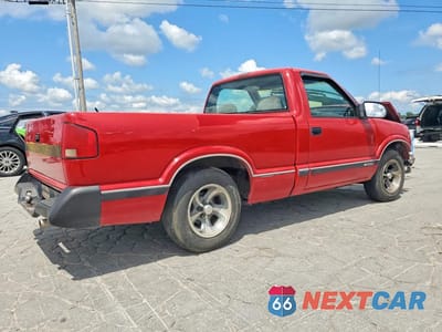 Trzecie zdjęcie samochodu z tyłu: 1995 CHEVROLET S TRUCK S10 VIN:1GCCS14Z1S8220726 - miniatura