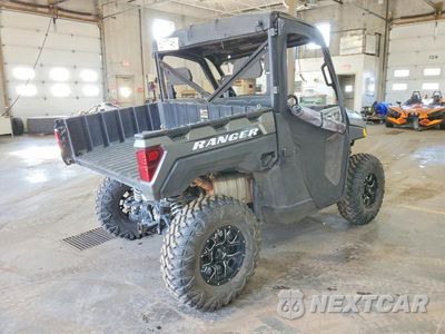 Czwarte zdjęcie samochodu z boku: 2022 POLARIS RANGER XP 1000 PREMIUM VIN:4XARRE996N8083834 - miniatura