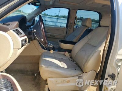 Zdjęcie 7 z 13 samochodu: 2008 CADILLAC ESCALADE LUXURY VIN:1GYEC63848R216744 - miniatura