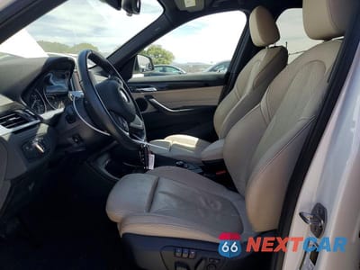 Zdjęcie 7 z 12 samochodu: 2018 BMW X1 SDRIVE28I VIN:WBXHU7C39J5H44602 - miniatura