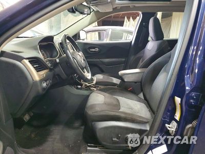 Zdjęcie 7 z 13 samochodu: 2014 JEEP CHEROKEE LATITUDE VIN:1C4PJMCS0EW230836 - miniatura
